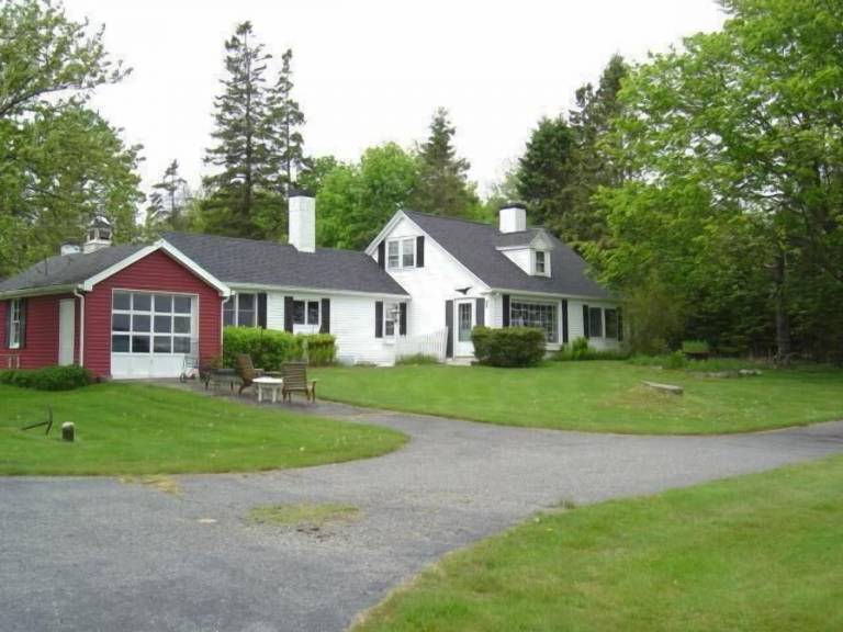 House  Cranberry Isles