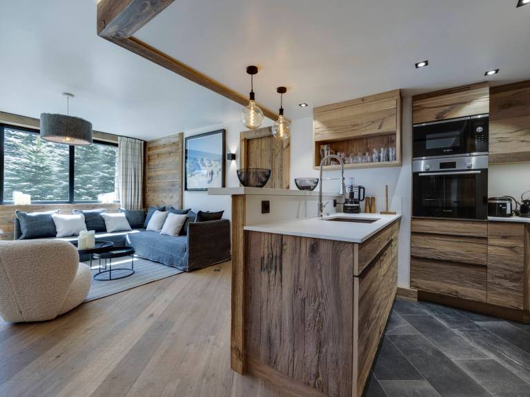 Apartment with jacuzzi in Val-d'Isere