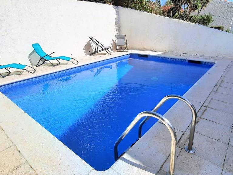 Apartment in Llançà with private pool, WiFi, parking and pets allowed — photo 2