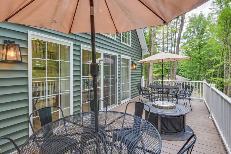 House  Treasure Lake