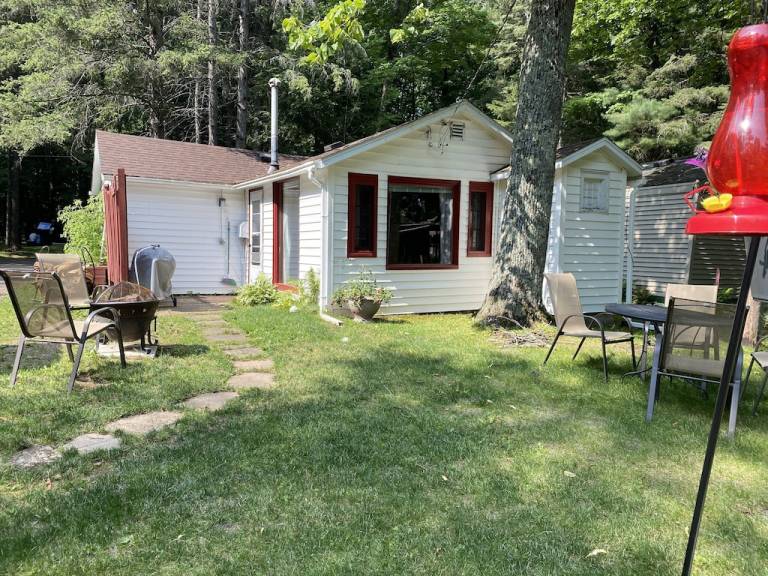 Cabin Pelican Lake