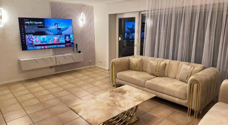 House with sauna & jacuzzi — photo 2