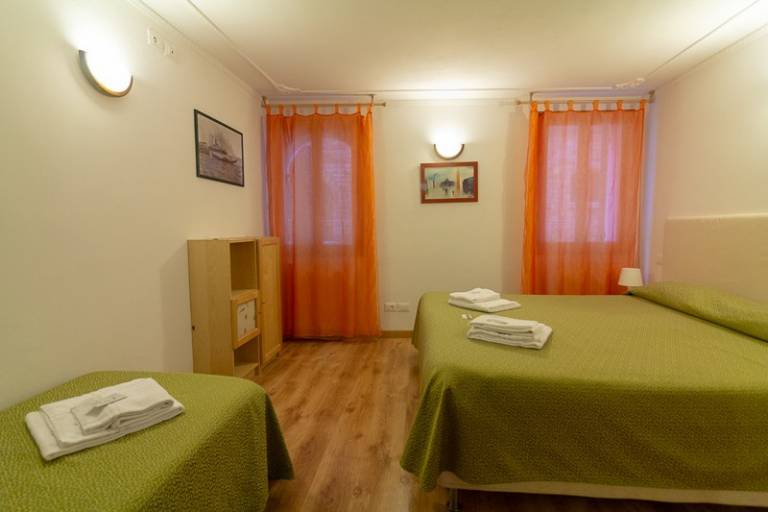 House with 1 room for 3 persons — photo 3