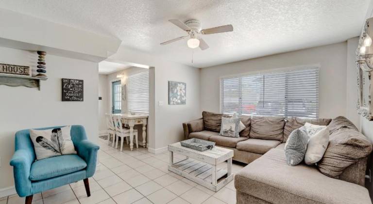 Pleasant serviced apartment with barbecue | Next to the beach | Dogs allowed — photo 2