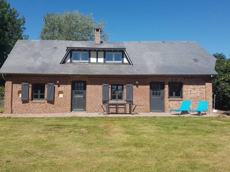 Holiday Home 'Maison Campagne Dix Kilomtres De' with Private Terrace, Private Garden and Wi-Fi — photo 5