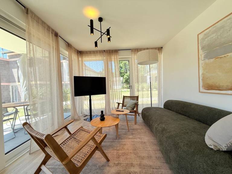 Moderne Suite Happiness mit überdachter Terrasse nahe See und Strand in Uhldingen-Mühlhofen — photo 2