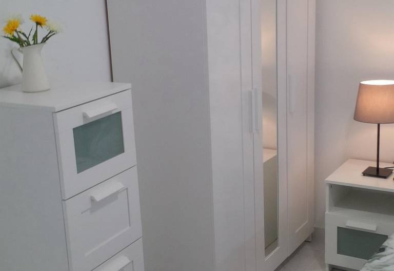 Holiday accommodation "New 1-bedroom beach apartment" — photo 4