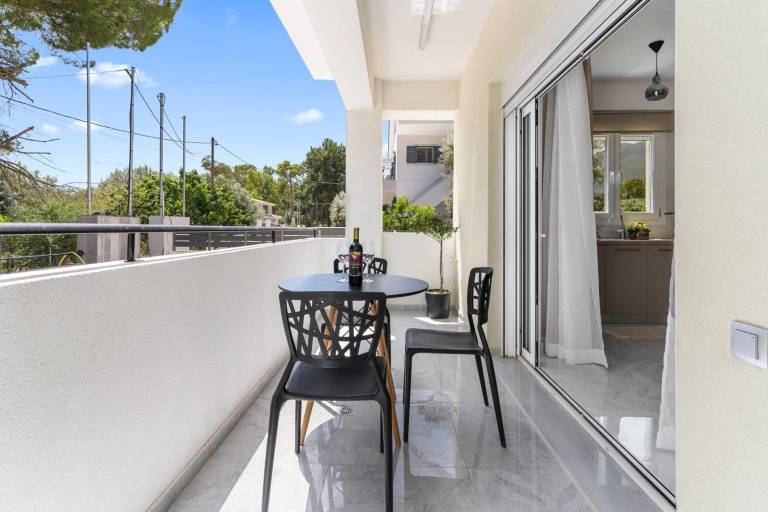 Apartment 'Miralis Deppy Groundfloor' with Balcony, Wi-Fi and Air Conditioning — photo 2