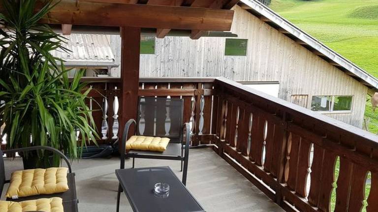 Ferienwohnung mit Hund in Surses, Conters f&uuml;r max. 6 Personen