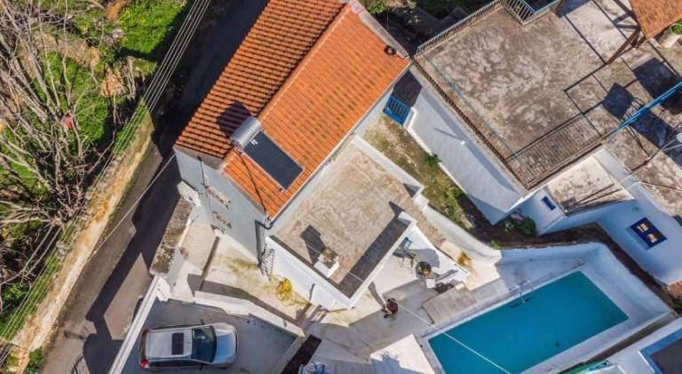 Villa with patio, private pool & garden | Suitable for remote work | Pet-friendly in Apokoronas