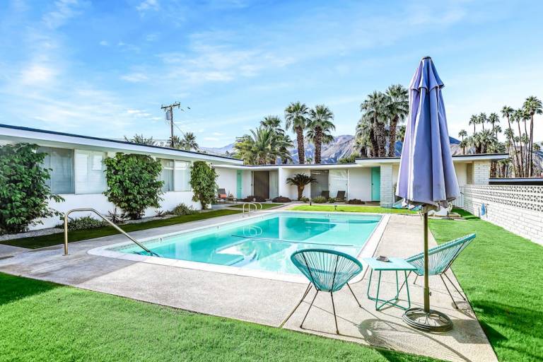 Apartment Palm Desert