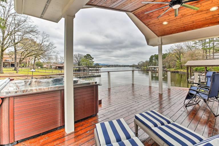House Lake Hamilton