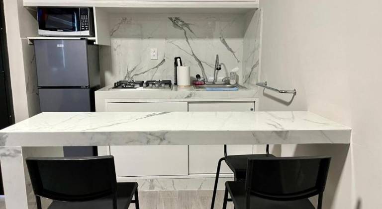 Apartment with 1 room for 4 persons — photo 3