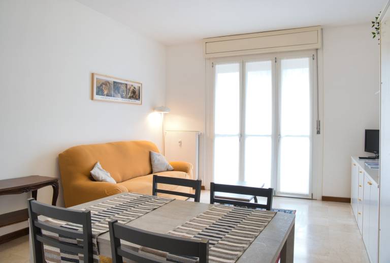 Family-friendly pleasant rental apartment with garden | Garden view | Pets are welcome — photo 3