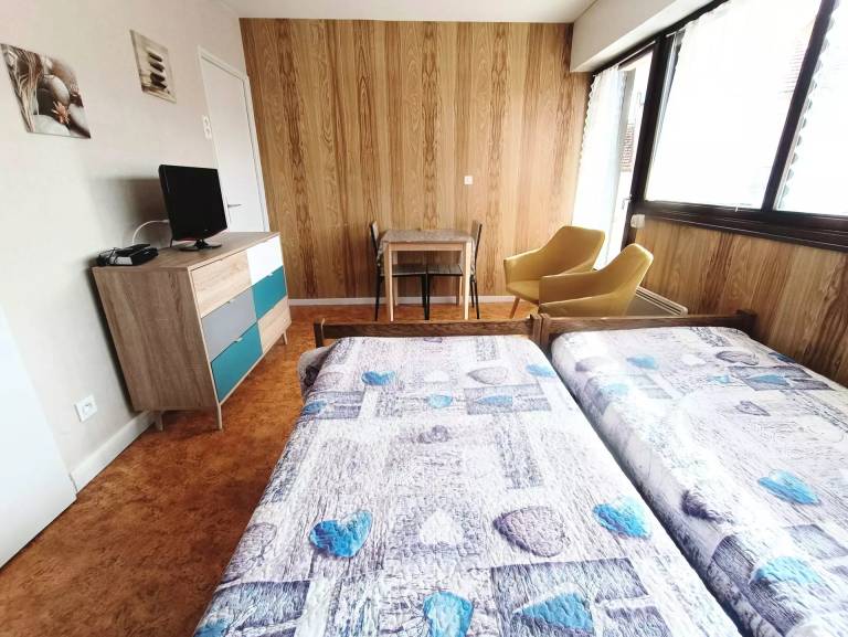 Studio with 1 room for 2 persons in Aix-les-Bains