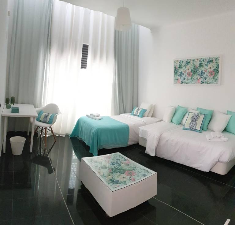 First in Vila near the beach and camp — photo 2