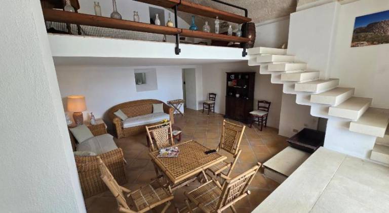 Apartment with private pool, patio & garden — photo 5