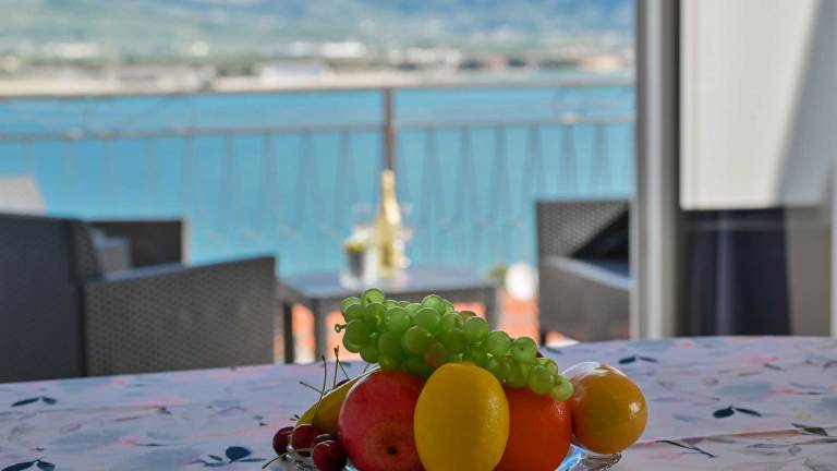 Child-friendly vacation home with grill & terrace | Pets are welcome — photo 3