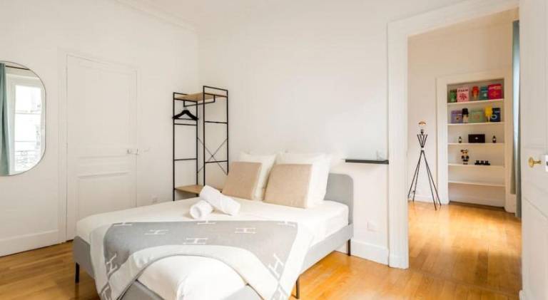 Holiday apartment | Dogs allowed in Clichy