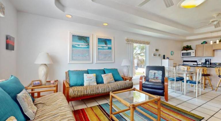 Holiday apartment with 2 rooms for 6 persons — photo 3