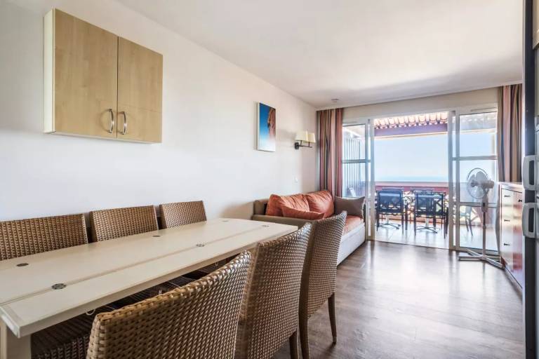 Wonderful holiday apartment with jacuzzi | Beach nearby | Pet-friendly — photo 3