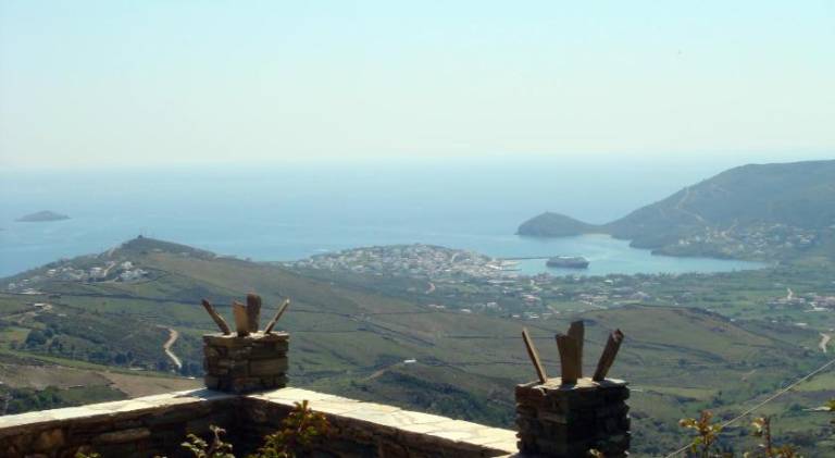 Villa with yard & terrace in Andros