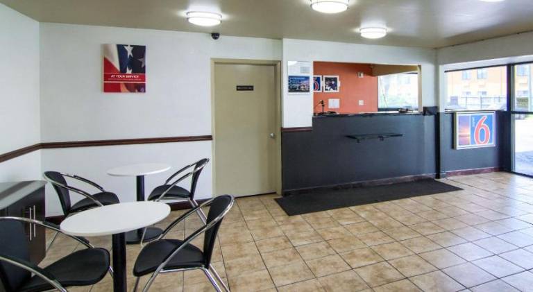 Motel 6 Saraland, AL — photo 2