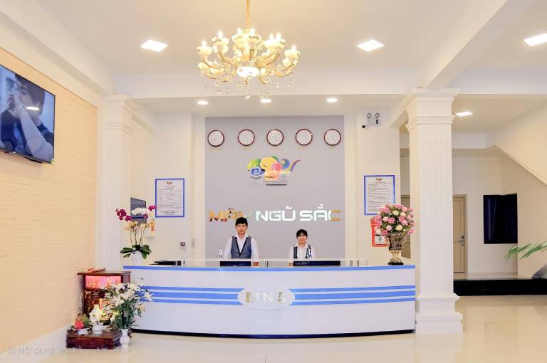 May Ngu Sac - Iridescent Clouds Hotel in Nha Trang — photo 5