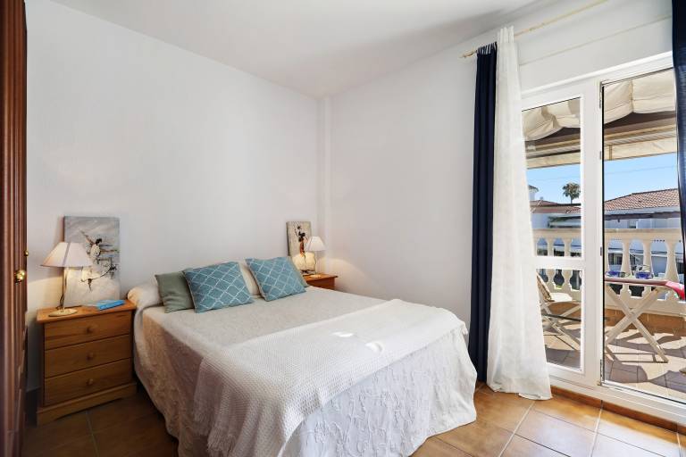 Cozy Holiday Home "Casa Costa Ballena Dahlia" near the Beach with Wi-Fi, Pool — photo 4