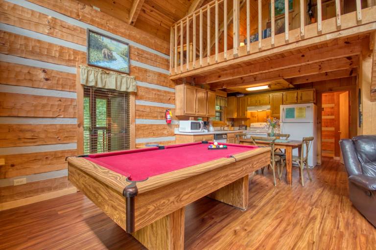 Pool Table Pet Friendly Hot Tub Secluded Wood Burning Fireplace — photo 3