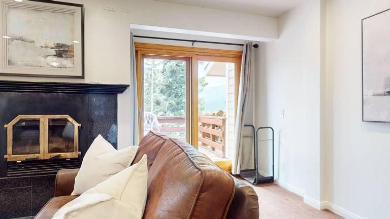 Big condo with sauna, hot tub & barbeque | Mountain view | Close to the ski | Dogs allowed — photo 5