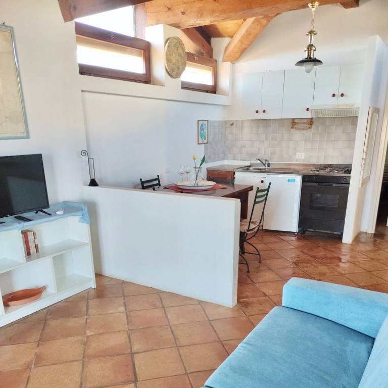 Children-friendly beautiful rental apartment with patio | Sea view | Beach nearby | Pets are welcome — photo 4