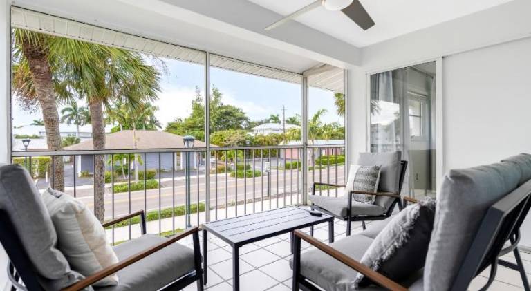 Rental apartment with pool — photo 4
