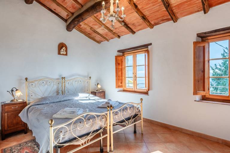 Fully equipped vacation home with barbeque, garden & patio | City view | Suitable for remote work | Pets are welcome — photo 4