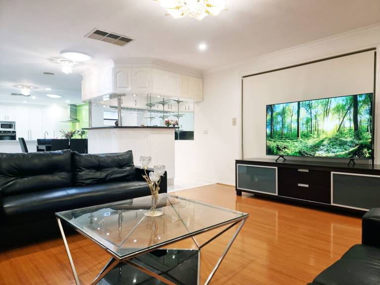 House Caroline Springs