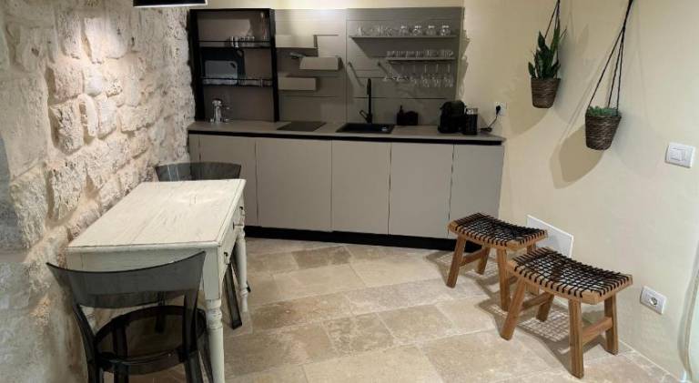 Villa with garden, jacuzzi & patio | Good for workation — photo 3