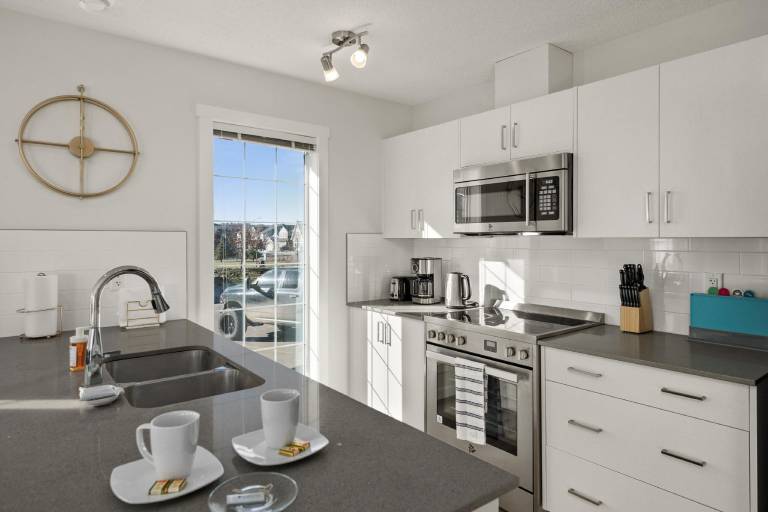 New Apartments in Cranston by GLOBALSTAY — photo 3