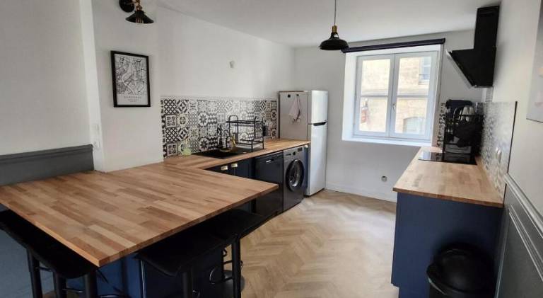 Rental apartment | Near Bordeaux Cathedral — photo 4