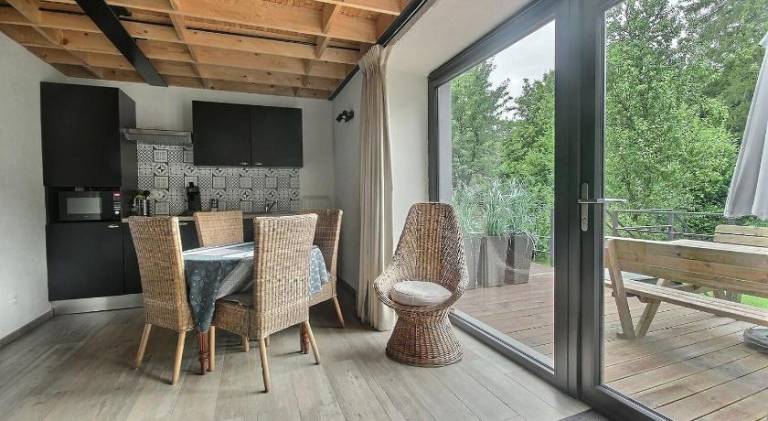 Apartment with patio & garden | Pets are welcome — photo 2