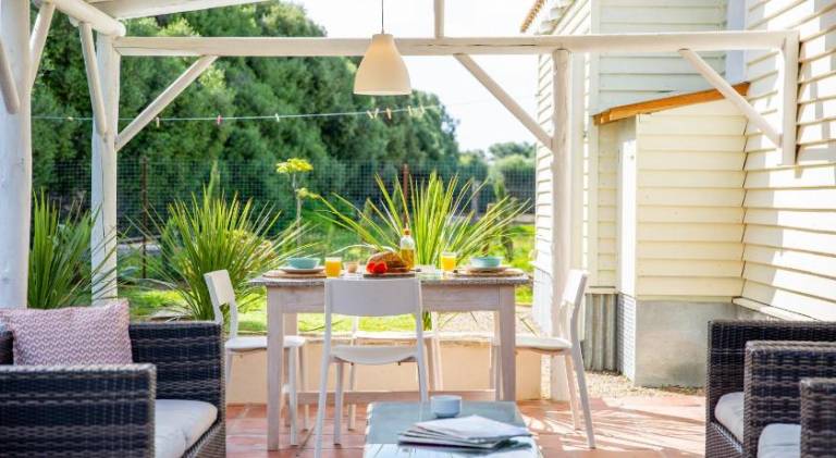 Casita Lulu -Walk to Beach Casita with Garden — photo 4
