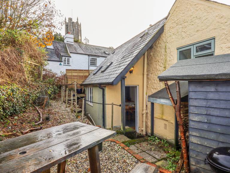 Child-friendly cottage with garden | Pet-friendly in Paignton