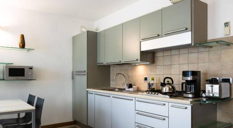 Holiday apartment with 1 room for 4 persons — photo 5