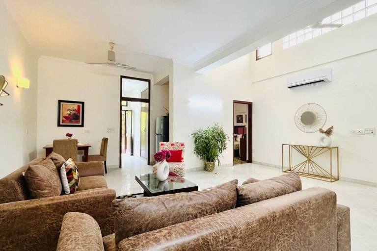 Apartment Safdarjung Enclave