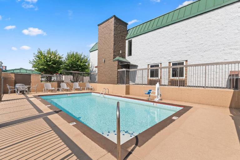 Quality Inn Hixson-Chattanooga — photo 2