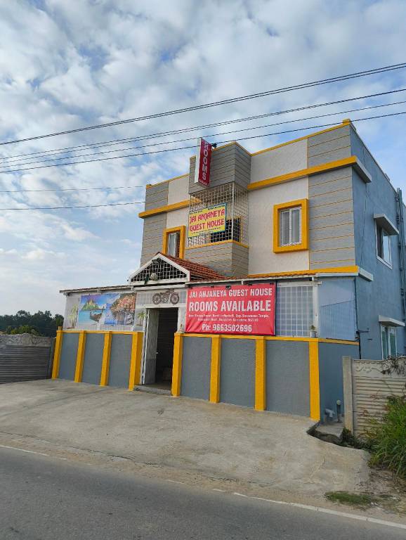 Jai Anjaneya Guesthouse
