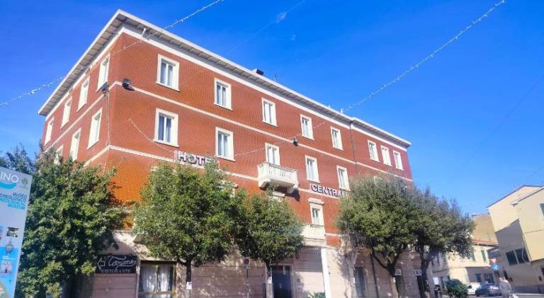 Hotel Centrale in Piombino