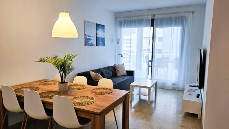 Holiday apartment with pool, terrace & yard | Sea view in Benidorm