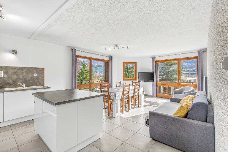 Fully equipped rental apartment with fast internet | Lake view | Beach nearby | Pets allowed — photo 3
