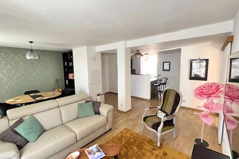 Holiday apartment with terrace — photo 4