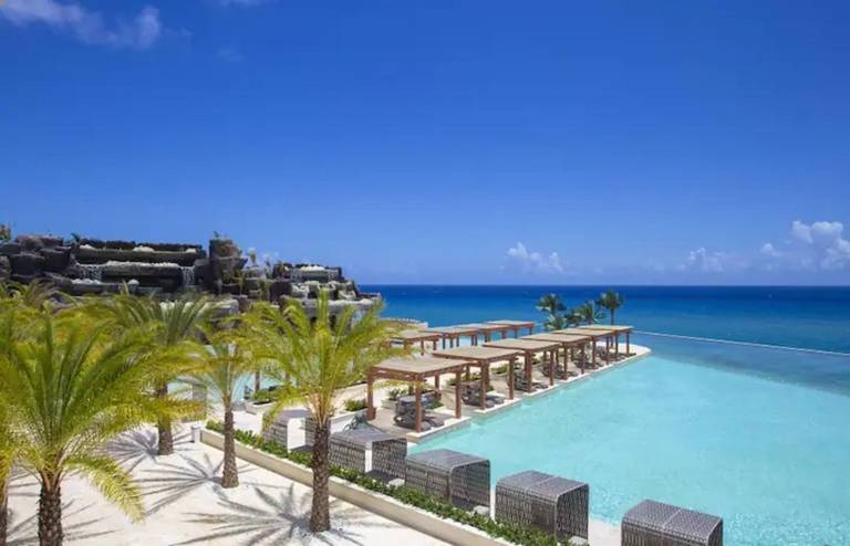 Child-friendly villa with garden, private pool & patio | Pool view | Dogs allowed — photo 2